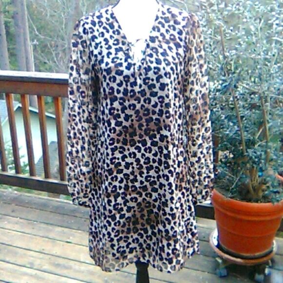 Kut from the Kloth Animal Print Dress - Picture 1 of 9